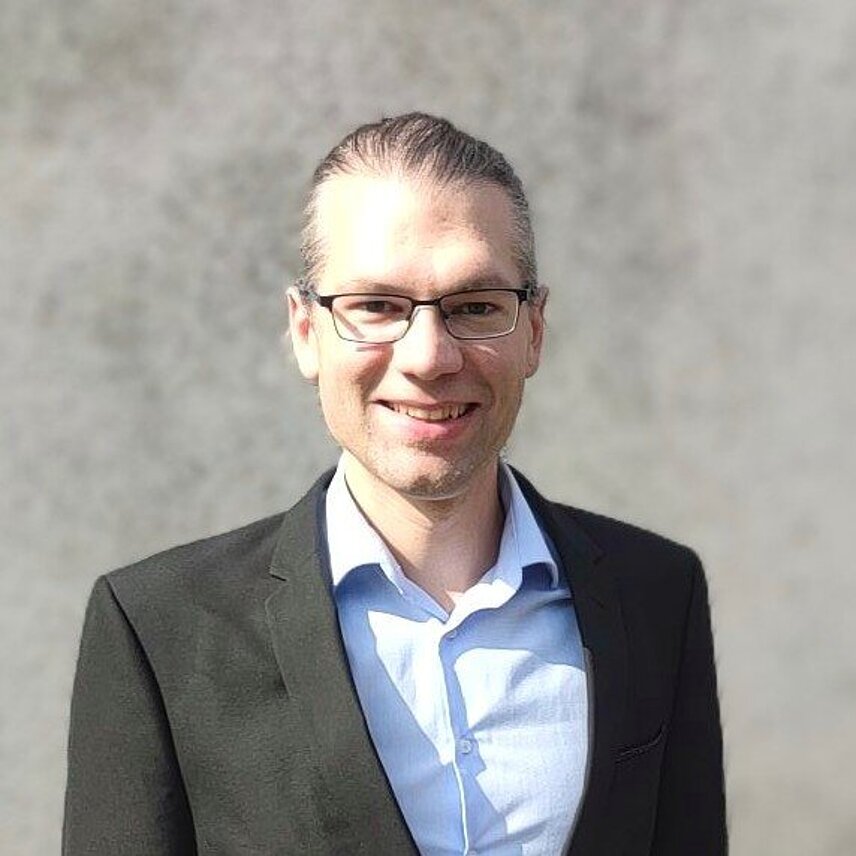 Portrait of Dennis Dobler
